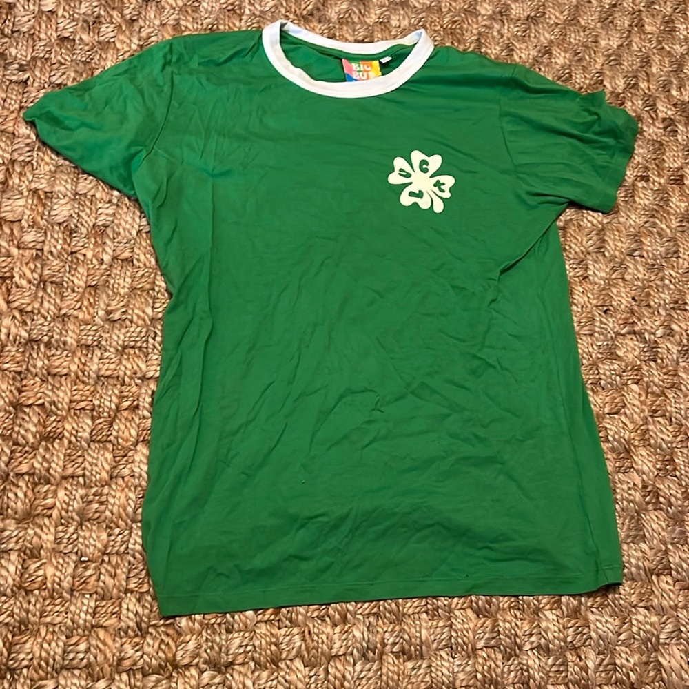 Lucky green xl tshirt